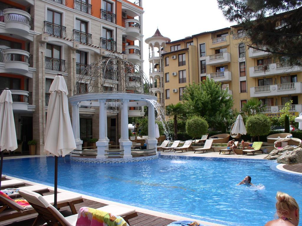 Lvv Palace Apartment Sunny Beach Exterior foto